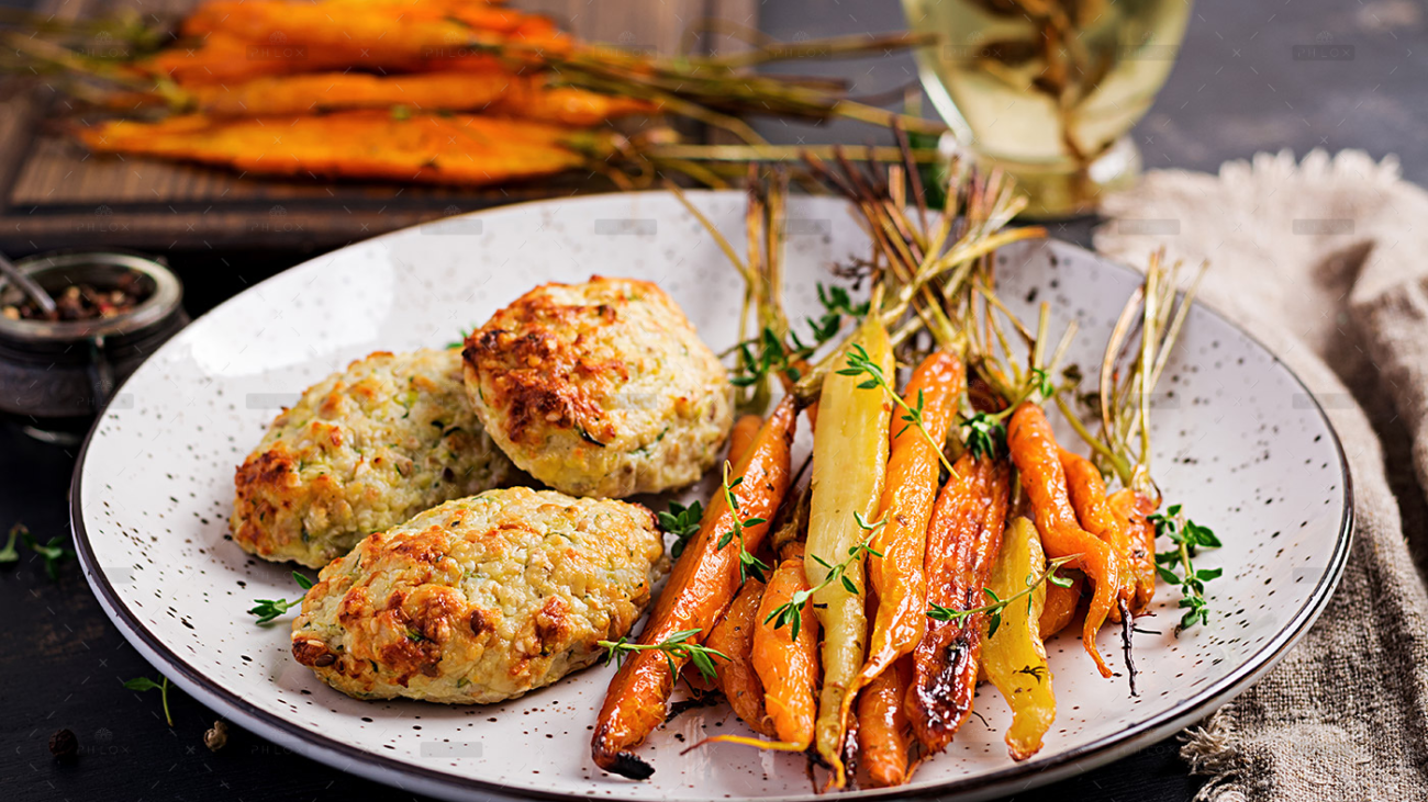 demo-attachment-153-baked-organic-carrots-with-thyme-and-cutlet-S3FDCJE-copy